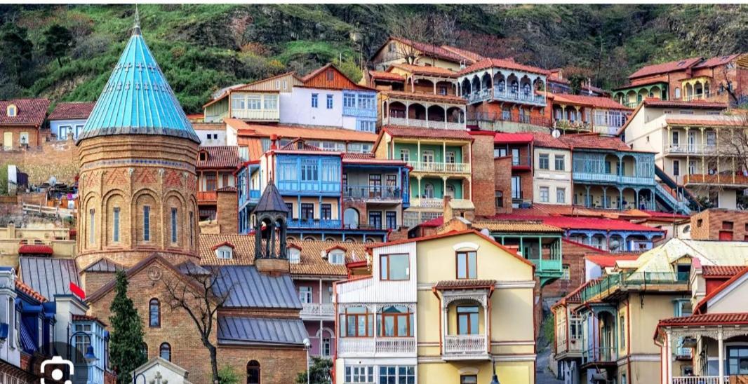 House In Old Tbilisi Apartment Exterior photo